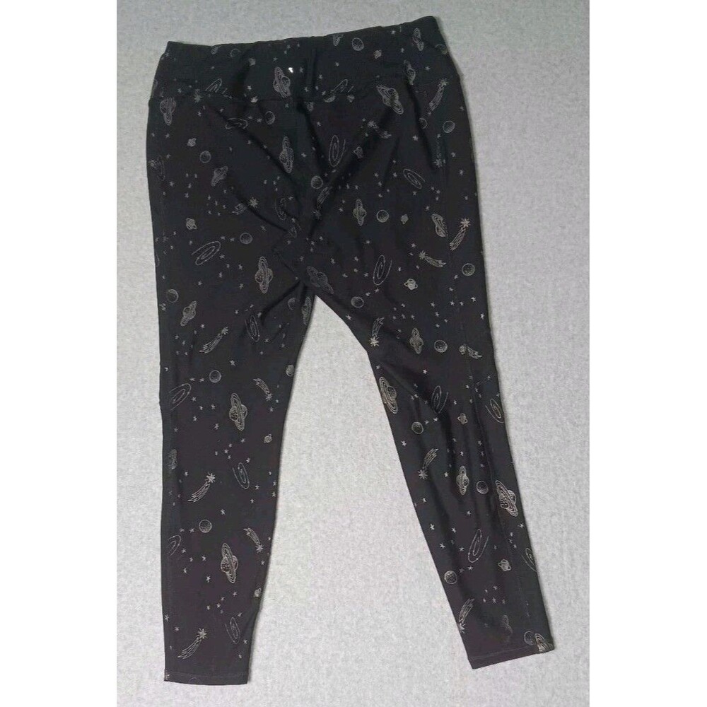 Torrid Active Legging Yoga Pants Womens Size 2 Black Celestial Planets Galaxy... - Picture 8 of 10